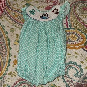 Disney/ Aladdin smocked bubble